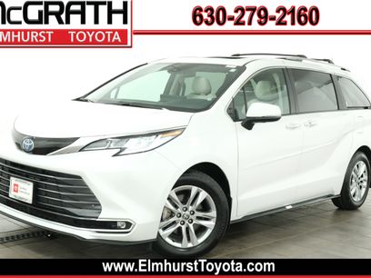 Certified 2025 Toyota Sienna Limited