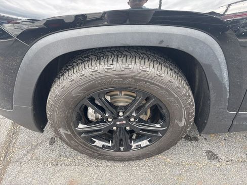 Used 2023 GMC Terrain AT4 w/ Tech Package AWD/4WD image 7