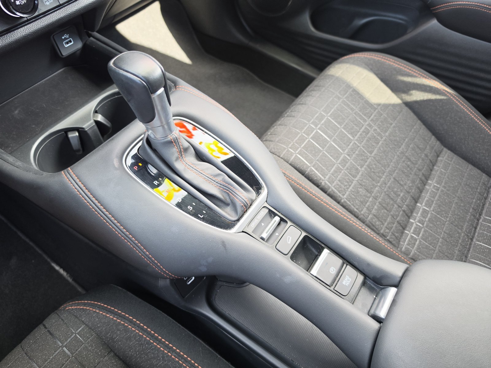 Used 2024 Honda HR-V Sport image 29