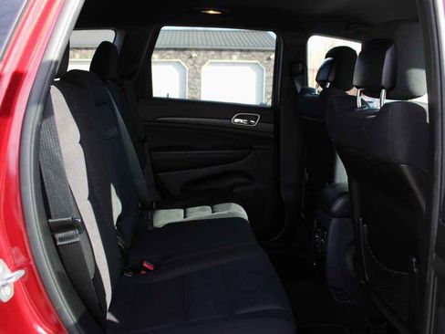 Used 2015 Jeep Grand Cherokee Laredo w/ Quick Order Package 23E image 27