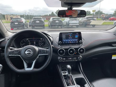 New 2025 Nissan Sentra SR w/ SR Premium Package image 11