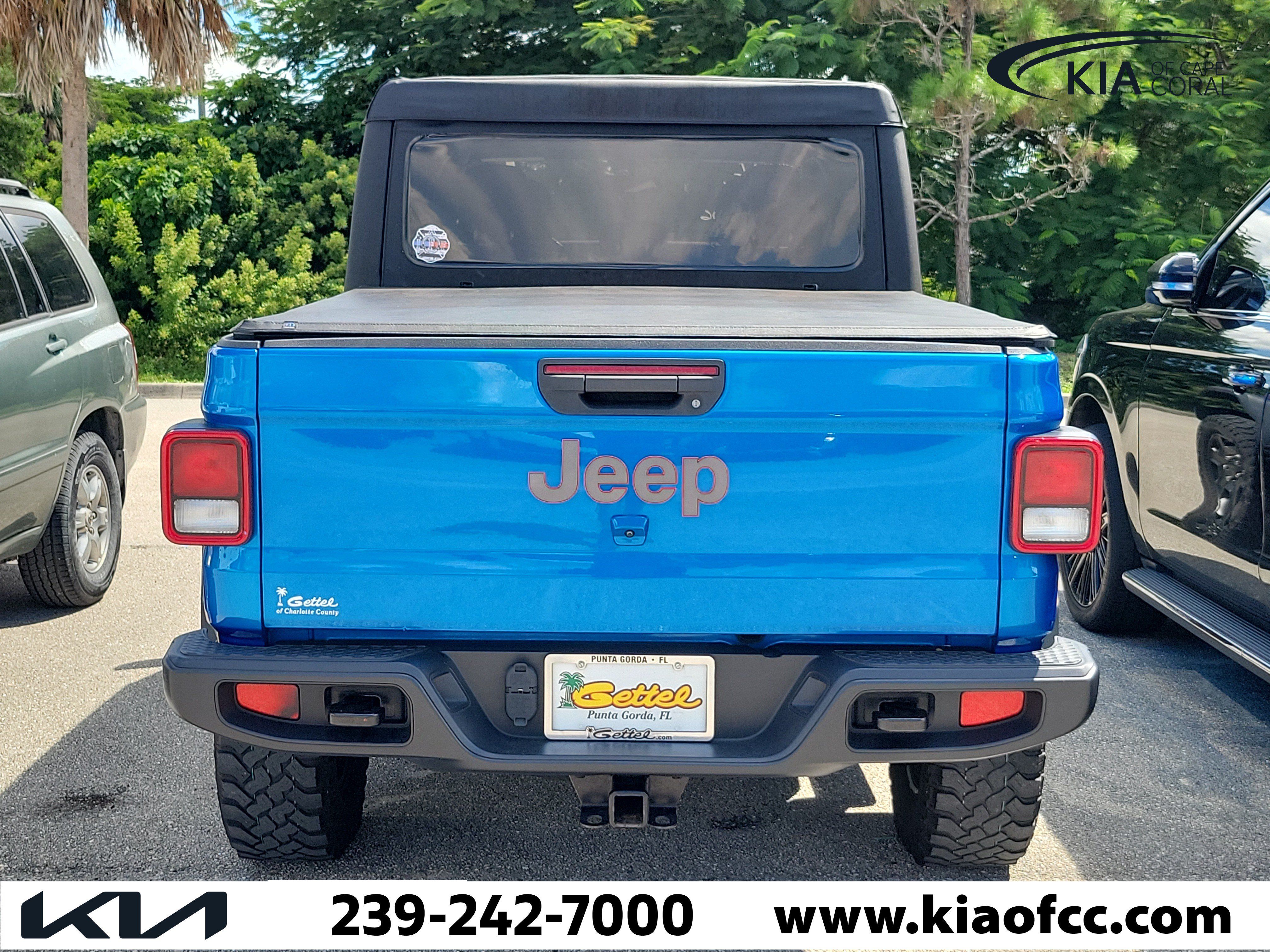 Used 2021 Jeep Gladiator Mojave w/ Trailer Tow Package AWD/4WD image 5