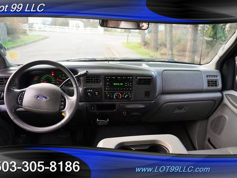 Used 2003 Ford F250 Lariat image 2