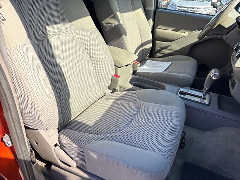 Used 2017 Nissan Frontier SV w/ SV Value Truck Package image 19