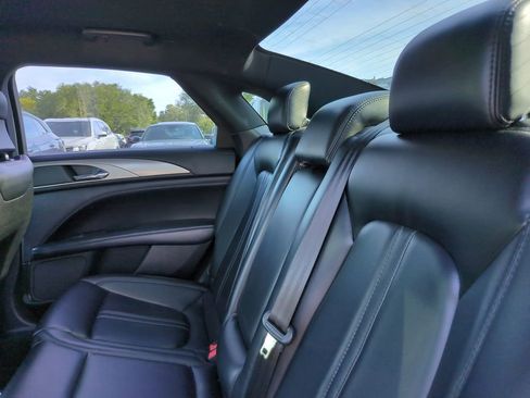 Used 2017 Lincoln MKZ Premiere image 7