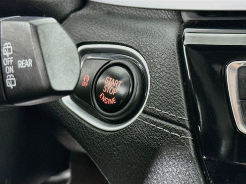 Used 2022 BMW X2 sDrive28i w/ Convenience Package FWD image 19