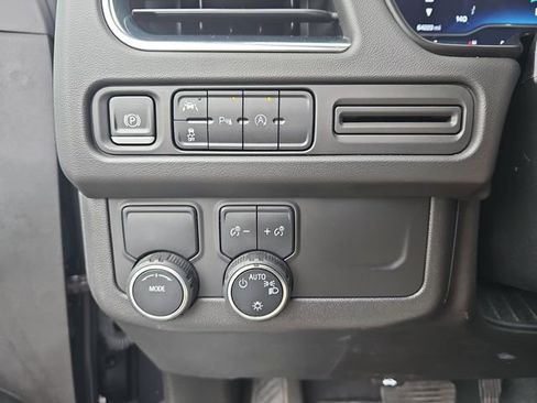 Used 2023 Chevrolet Tahoe Premier image 33