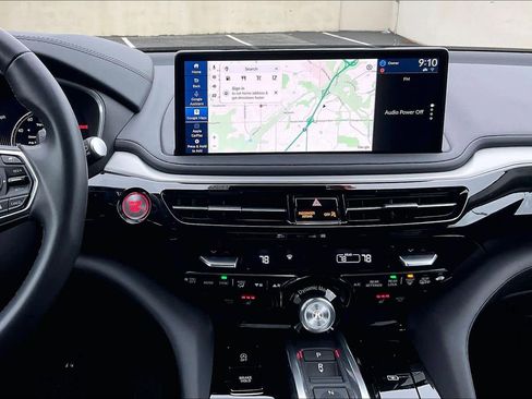 Used 2025 Acura MDX FWD w/ Technology Package image 9