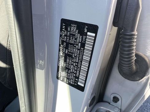 Certified 2023 Hyundai Kona SEL w/ Winter Weather Package image 18