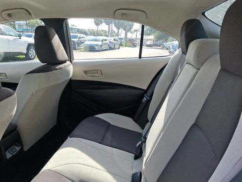 Used 2023 Toyota Corolla LE FWD image 6
