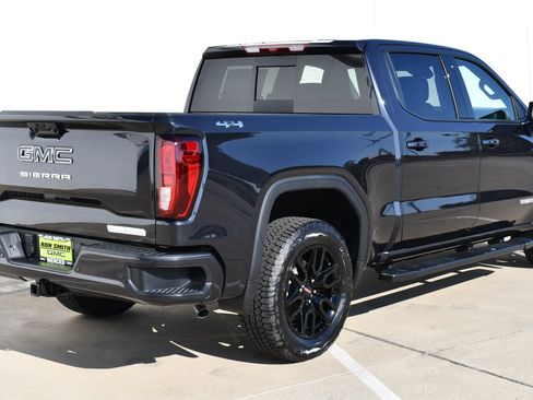 Used 2026 GMC Sierra 1500 Elevation w/ Elevation Premium Package AWD/4WD image 6