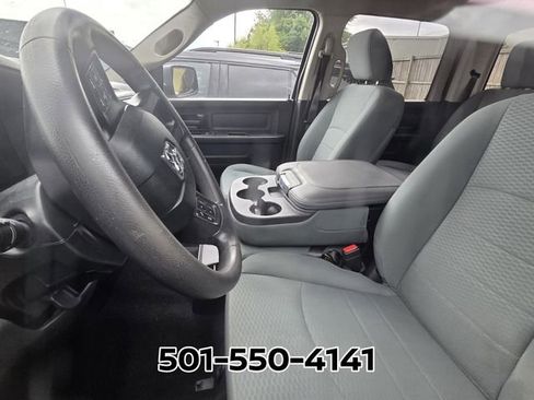 Used 2018 RAM 1500 Express w/ Express Value Package AWD/4WD image 9