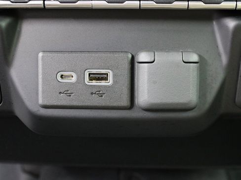 Used 2022 Chevrolet Silverado 1500 RST image 56