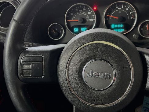 Used 2017 Jeep Wrangler Unlimited Sport w/ Quick Order Package 24S AWD/4WD image 18
