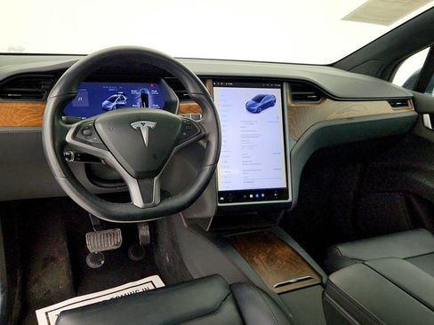 Used 2018 Tesla Model X 100D image 12