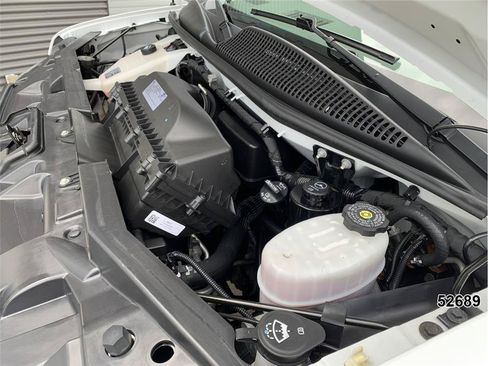 Used 2022 Chevrolet Express 3500 w/ Power Convenience Package RWD image 14