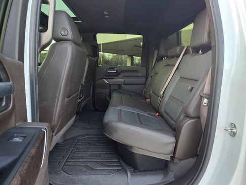 Used 2021 GMC Sierra 2500 Denali w/ Denali Ultimate Package image 10