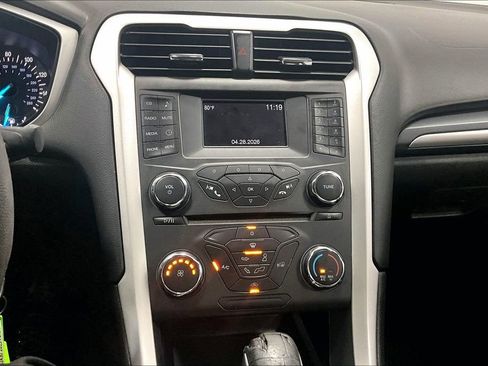 Used 2015 Ford Fusion S FWD image 18