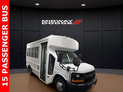 Used 2009 Chevrolet Express 3500 w/ School Bus Package image 1