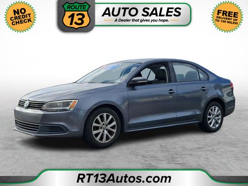 Used 2012 Volkswagen Jetta SE image 1