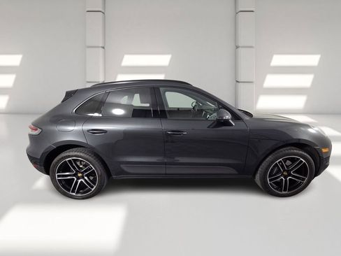 Used 2021 Porsche Macan image 5