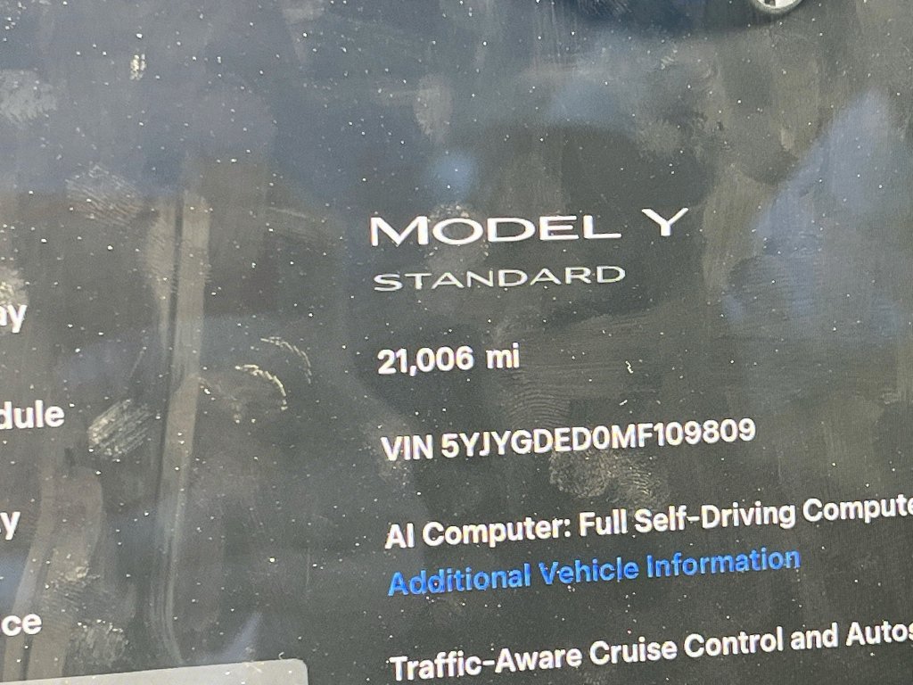 Used 2021 Tesla Model Y 2WD image 11