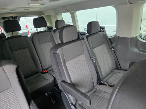 Used 2024 Ford Transit 350 XLT RWD image 15