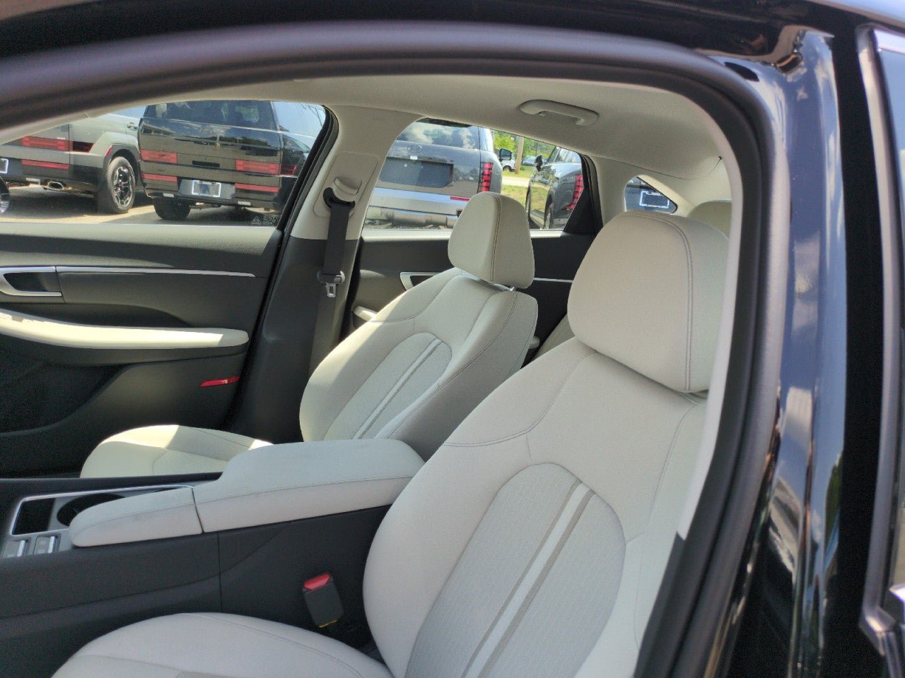 New 2026 Hyundai Sonata SEL FWD image 14