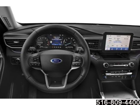 Used 2023 Ford Explorer Limited w/ Limited Technology Package AWD/4WD image 8