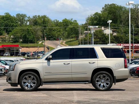 Used 2015 GMC Yukon Denali w/ Open Road Package AWD/4WD image 5