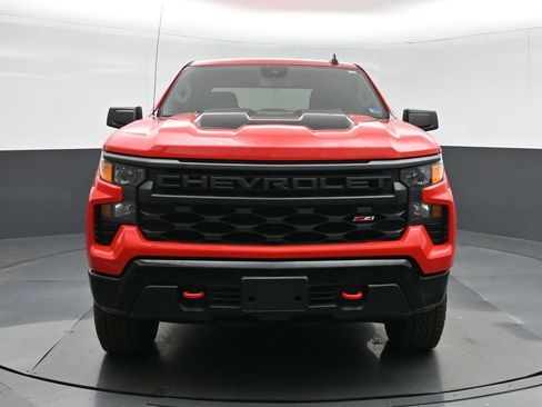 Used 2022 Chevrolet Silverado 1500 Custom Trail Boss AWD/4WD image 2