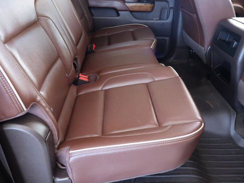 Used 2017 Chevrolet Silverado 2500 High Country w/ Duramax Plus Package image 34