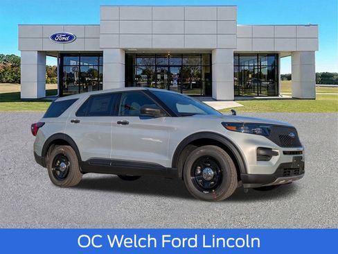 New 2026 Ford Explorer 4WD Police Interceptor image 3