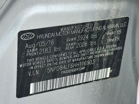 Used 2017 Hyundai Elantra SE FWD image 29