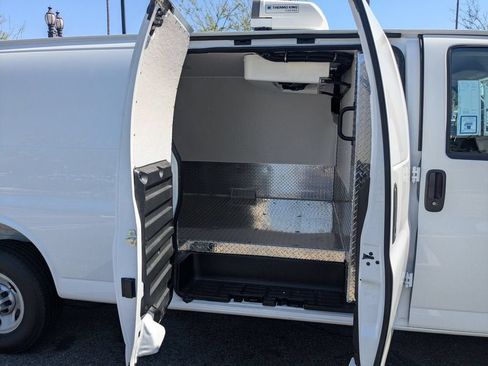 New 2026 GMC Savana 3500 Extended w/ Driver Convenience Package RWD image 14