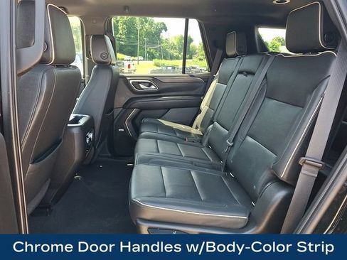 Used 2021 GMC Yukon SLT AWD/4WD image 18