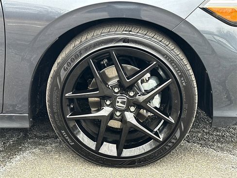 Used 2025 Honda Civic Sport image 7