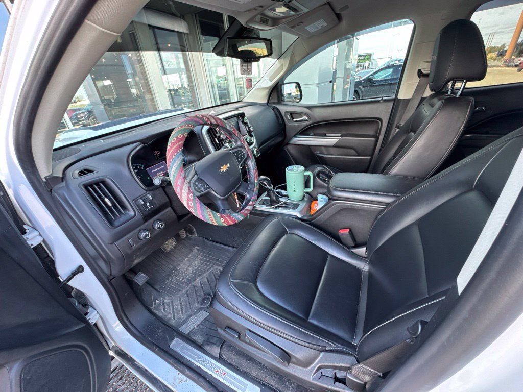 Used 2022 Chevrolet Colorado ZR2 AWD/4WD image 8