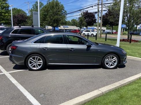 Used 2023 Audi A4 2.0T Premium w/ Convenience Package AWD/4WD image 4