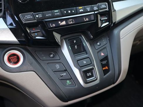 Used 2021 Honda Odyssey EX-L image 25