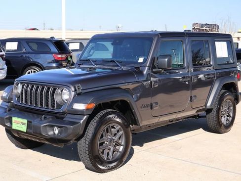 Used 2024 Jeep Wrangler Sport S image 3