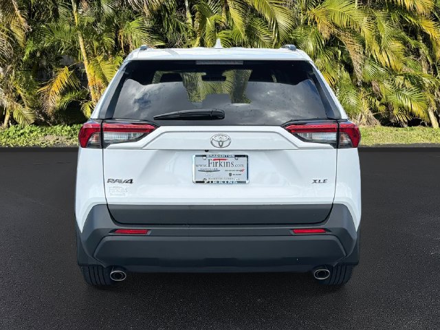 Used 2025 Toyota RAV4 XLE w/ Convenience Package FWD image 6
