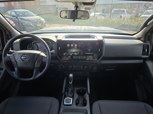 New 2026 Nissan Frontier SV w/ Tow Package image 11