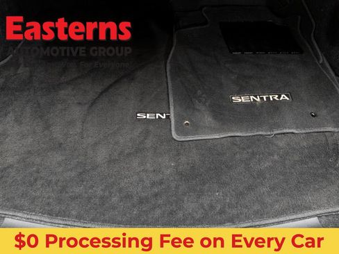 Used 2024 Nissan Sentra SV FWD image 9