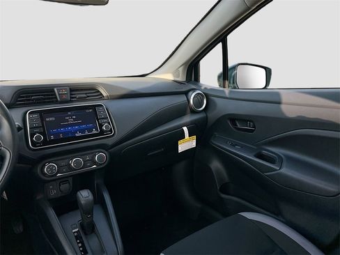 New 2025 Nissan Versa S image 21