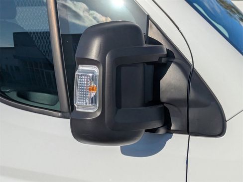 Used 2022 RAM ProMaster 2500 w/ Convenience Group image 11