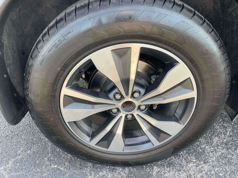Used 2022 Nissan Murano SV FWD image 11