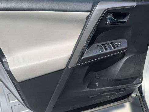 Used 2017 Toyota RAV4 XLE image 13