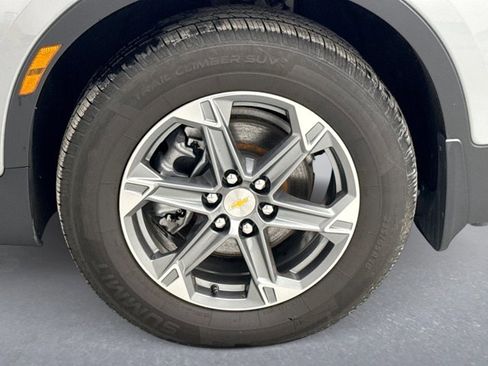 Used 2023 Chevrolet Blazer LT w/ Driver Confidence Package image 21