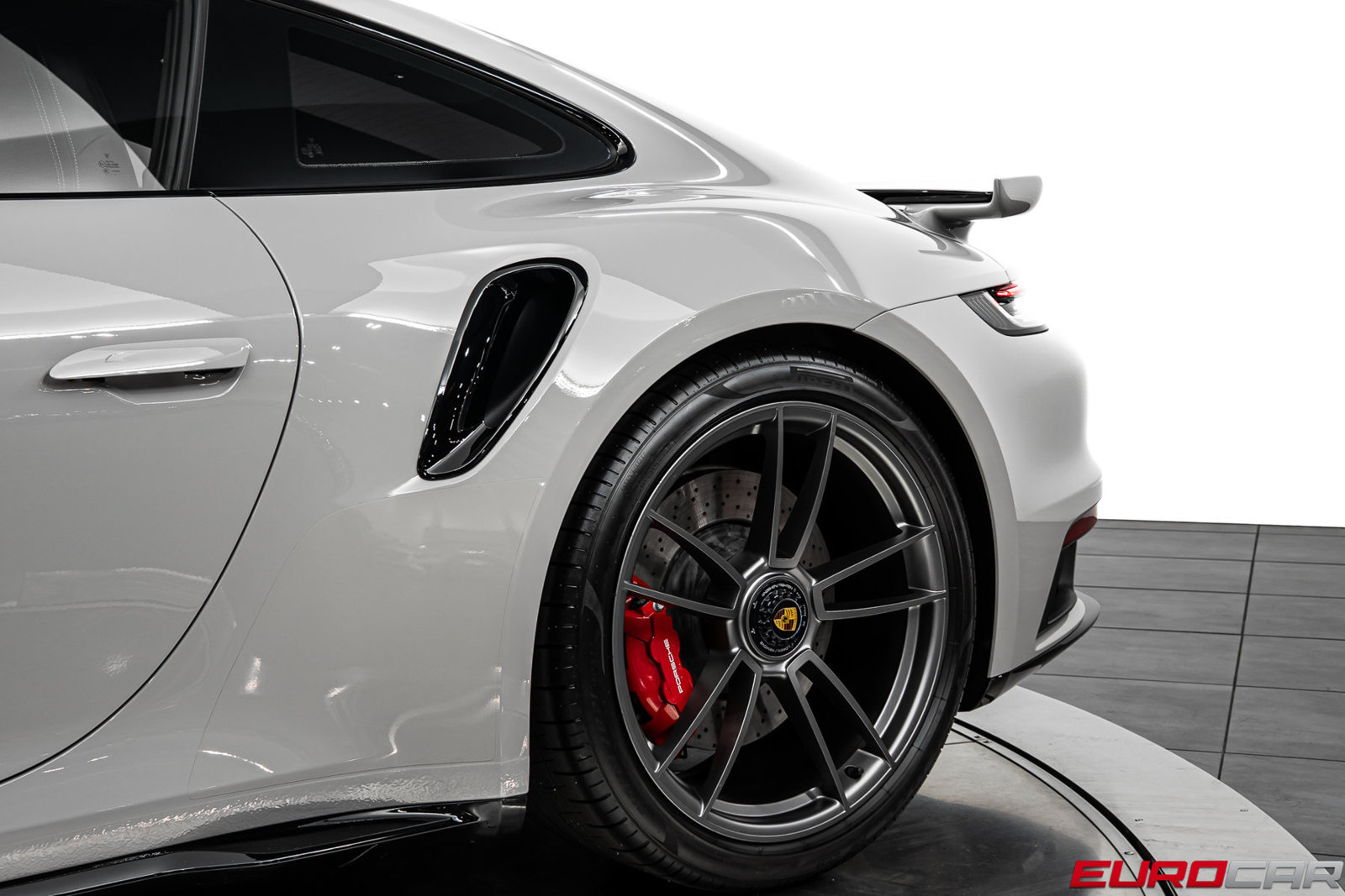 Used 2024 Porsche 911 Turbo AWD/4WD image 18